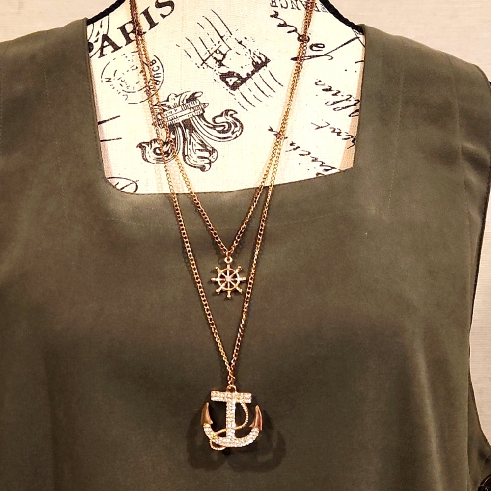 Gold nautical themed necklace